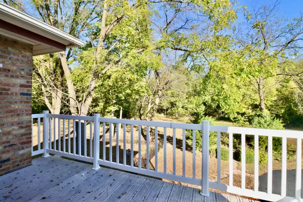 $799,900 | 2331 West St Lawrence Avenue, Beloit, WI 53511