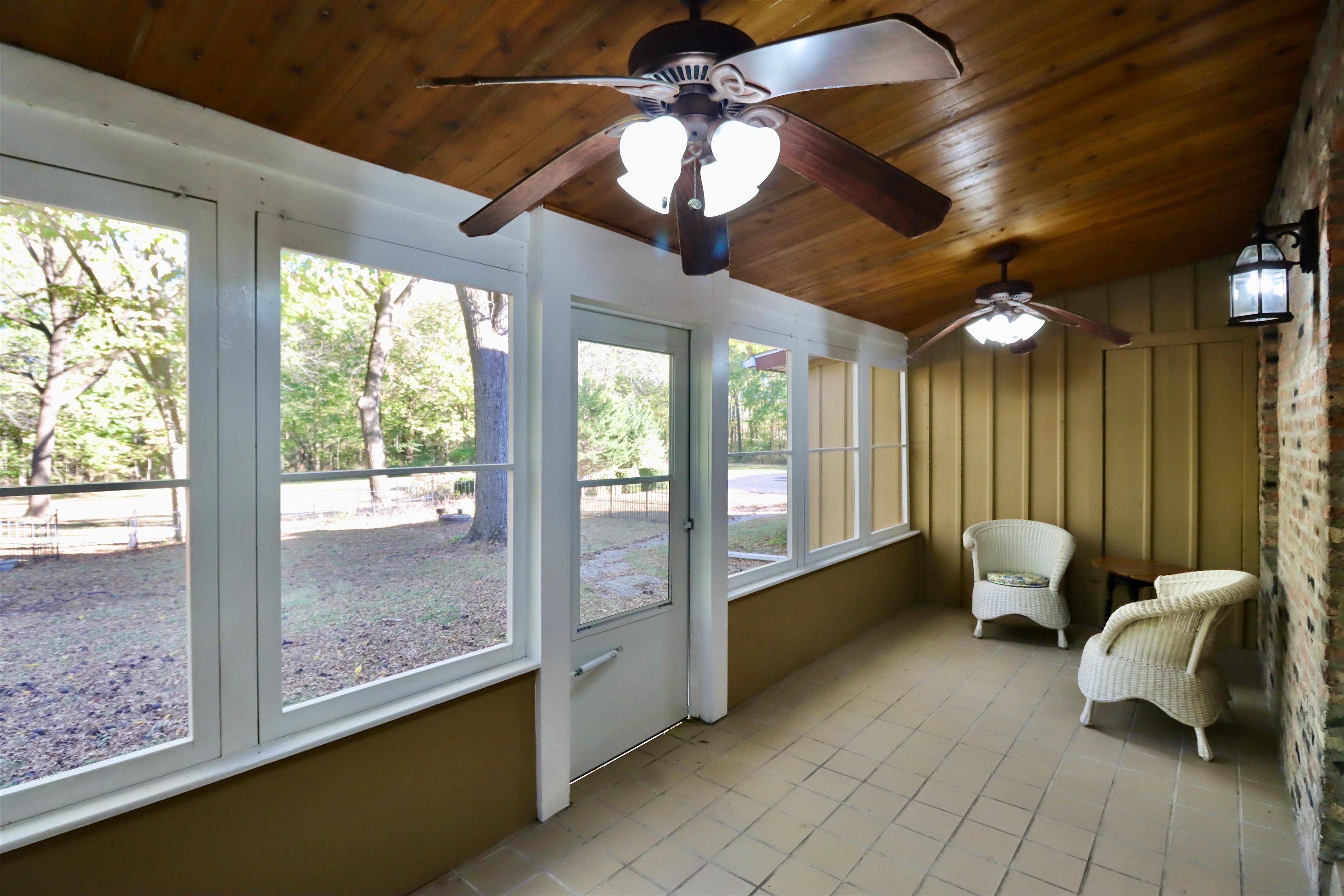 2331 West St Lawrence Avenue Beloit, WI 53511 - Photo 28 of 30