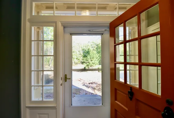 $799,900 | 2331 West St Lawrence Avenue, Beloit, WI 53511