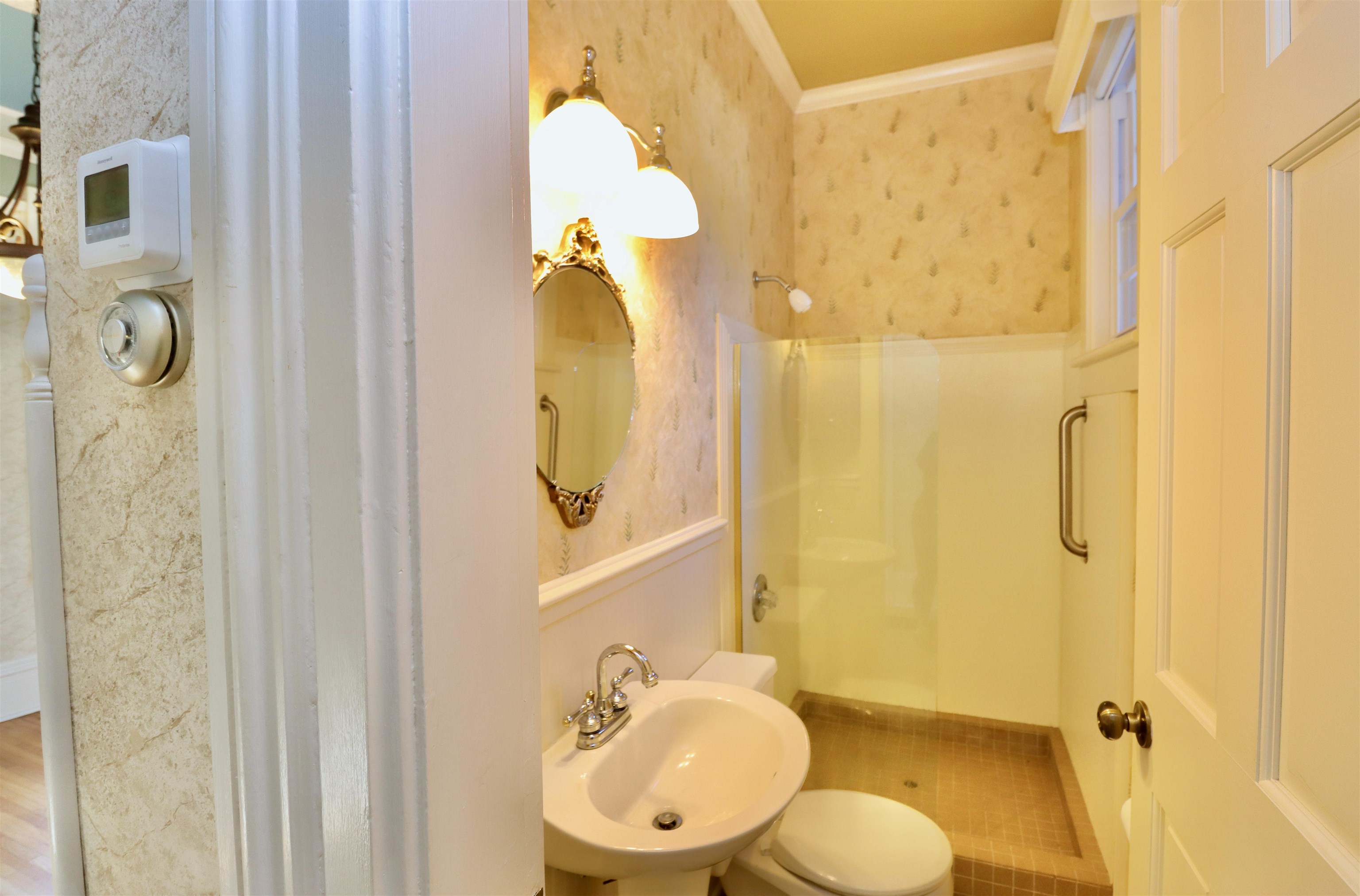 2331 West St Lawrence Avenue Beloit, WI 53511 - Photo 9 of 30