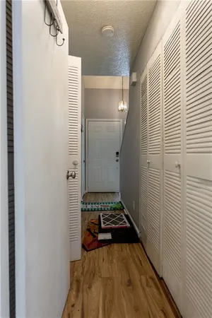 $184,900 | 101 Vineyard Pond Drive Northwest, Norcross, GA 30071