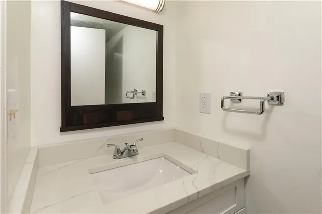 $190,000 | 101 Vineyard Pond Drive Northwest, Norcross, GA 30071