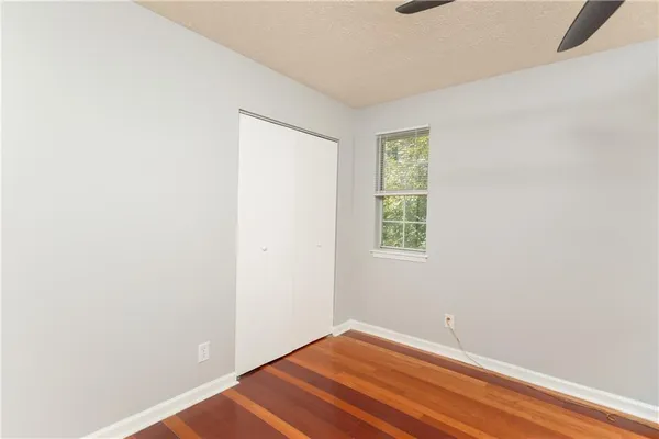 $184,900 | 101 Vineyard Pond Drive Northwest, Norcross, GA 30071