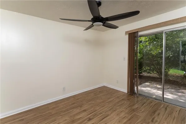 $184,900 | 101 Vineyard Pond Drive Northwest, Norcross, GA 30071