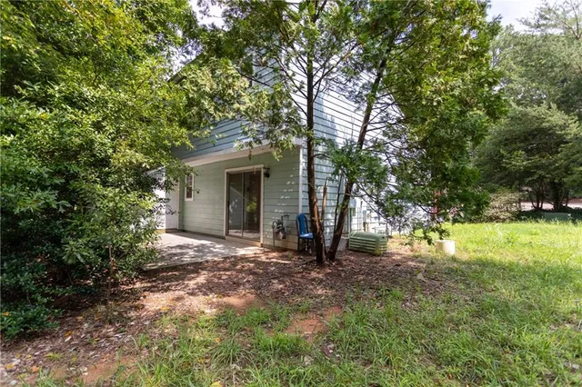 $190,000 | 101 Vineyard Pond Drive Northwest, Norcross, GA 30071