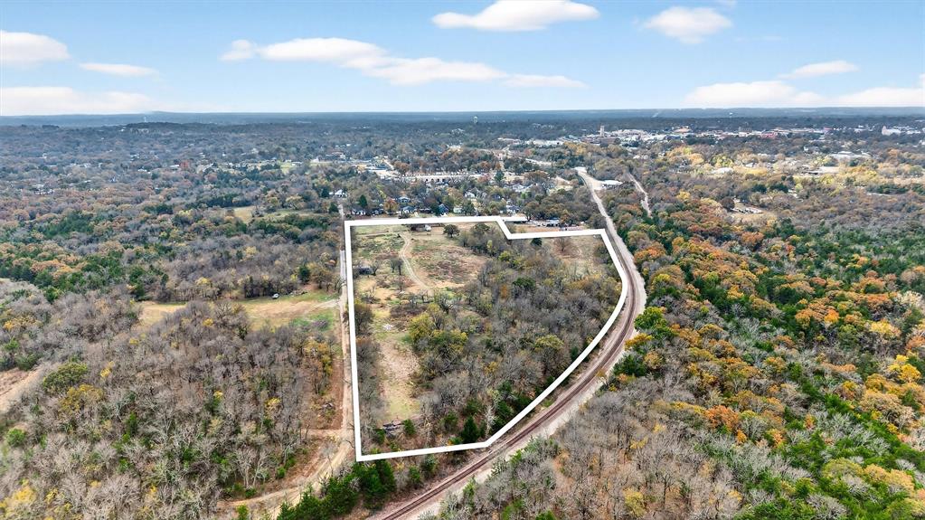 515 East Parnell Street Denison, TX 75021 - Photo 6 of 11 a view of a city