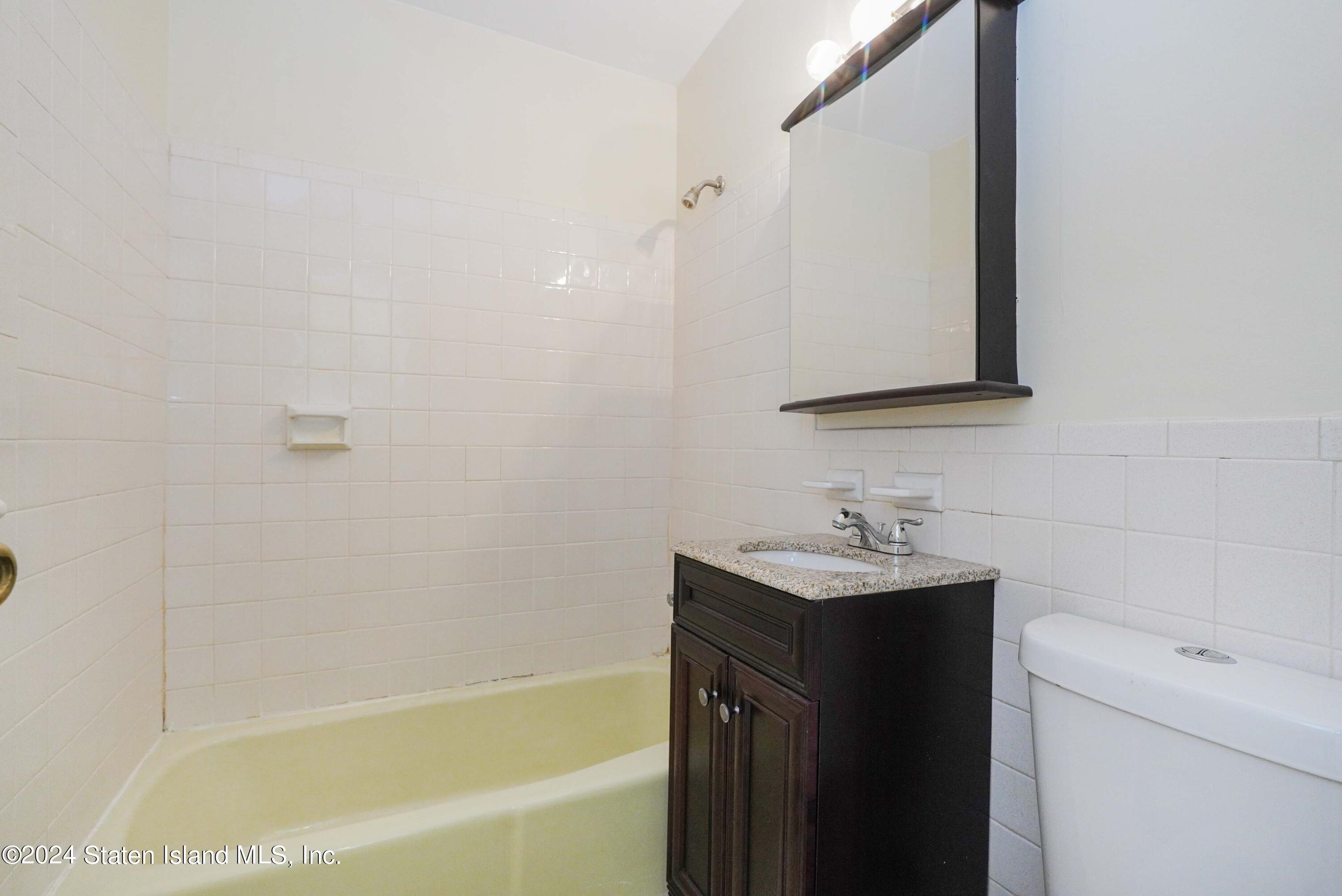 475 Armstrong Avenue, Unit F2 Staten Island, NY 10308 - Photo 10 of 10 Photo Aug 01 2024, 11 00 48 PM