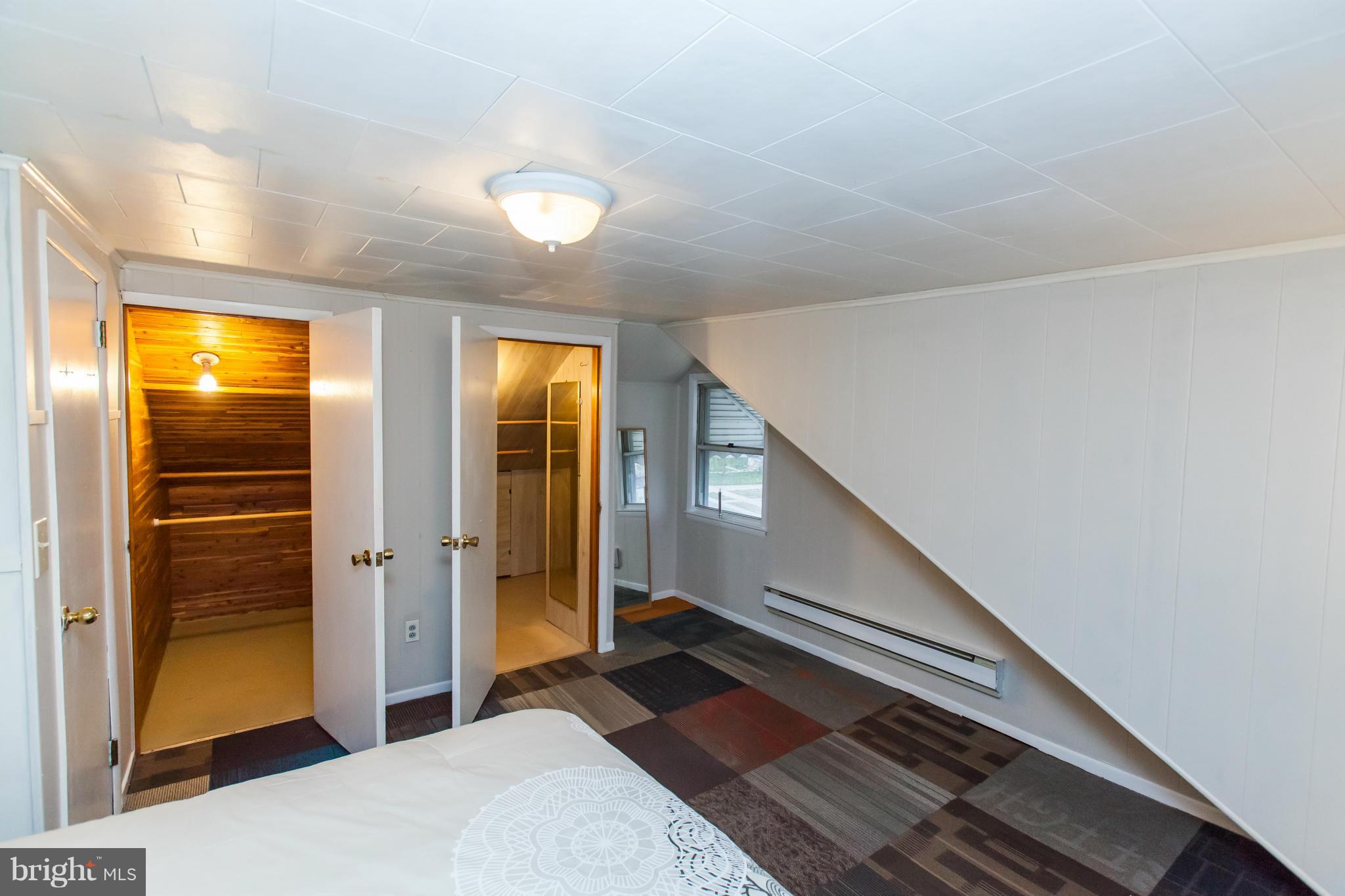 202 Pinewood Road Baltimore, MD 21222 - Photo 20 of 30 Bedroom (Master) with 2 WALK-IN CLOSETS