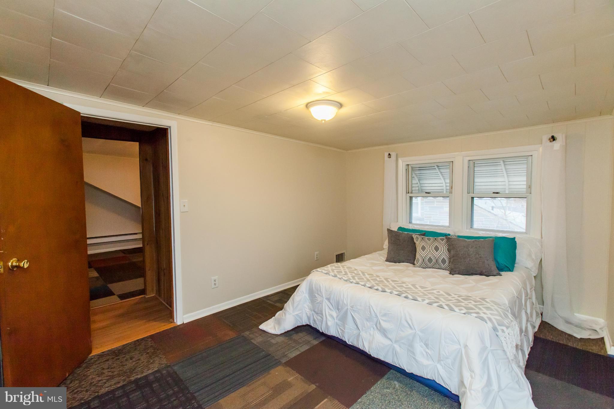 202 Pinewood Road Baltimore, MD 21222 - Photo 23 of 30 Bedroom 2 (Upper Level)