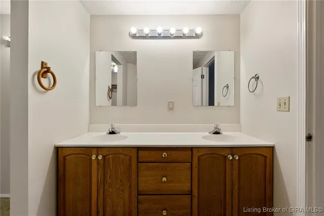 $249,900 | 4575 Tee Road Northeast, Corydon, IN 47112