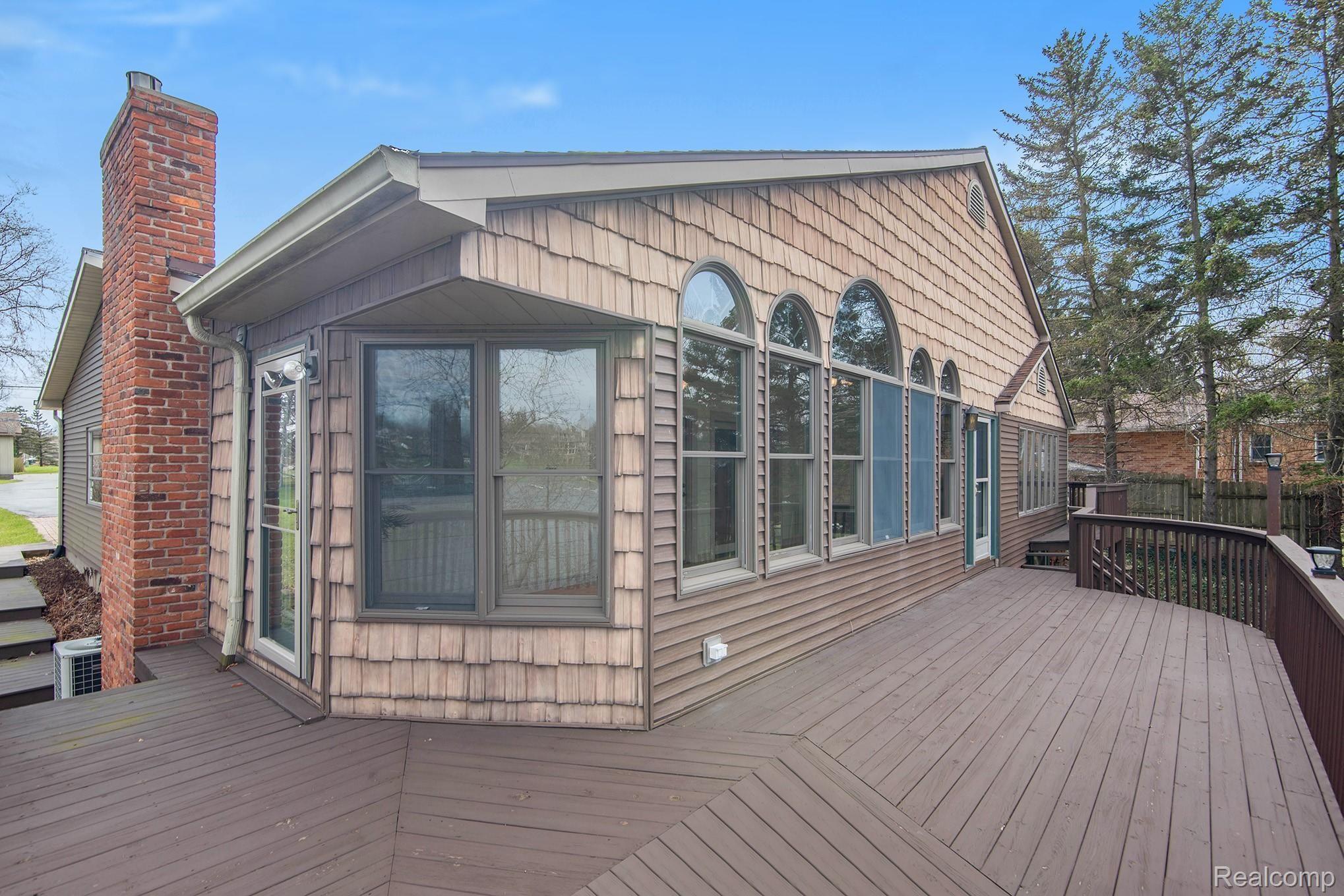 15526 Lobdell Road Linden, MI 48451 - Photo 12 of 42 DSC_9629.jpg