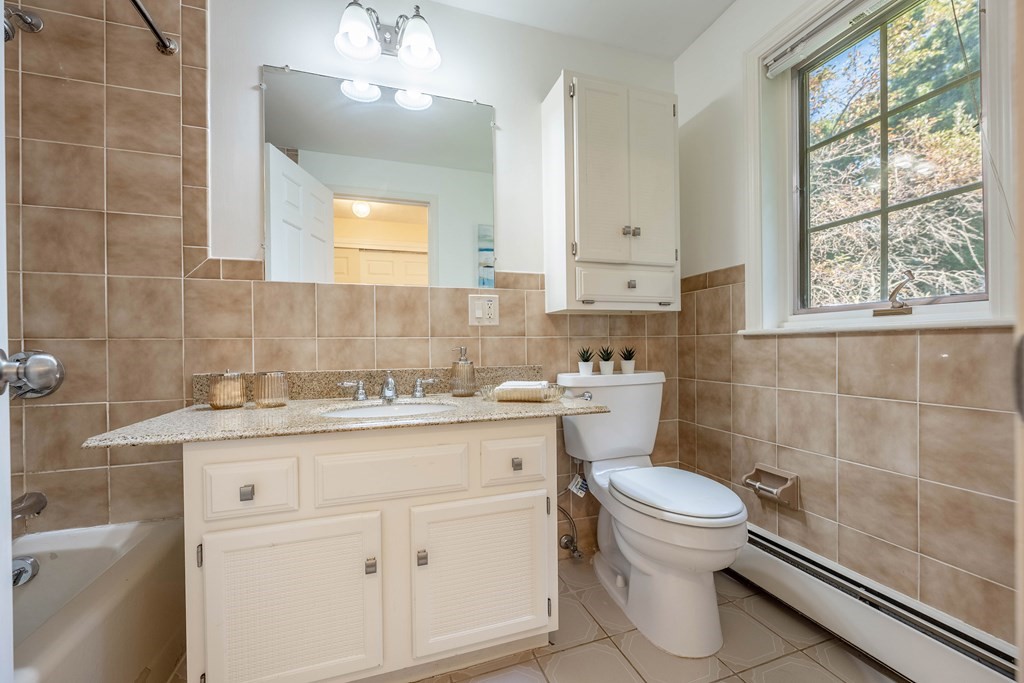 12 Blueberry Circle Andover, MA 01810 - Photo 25 of 36