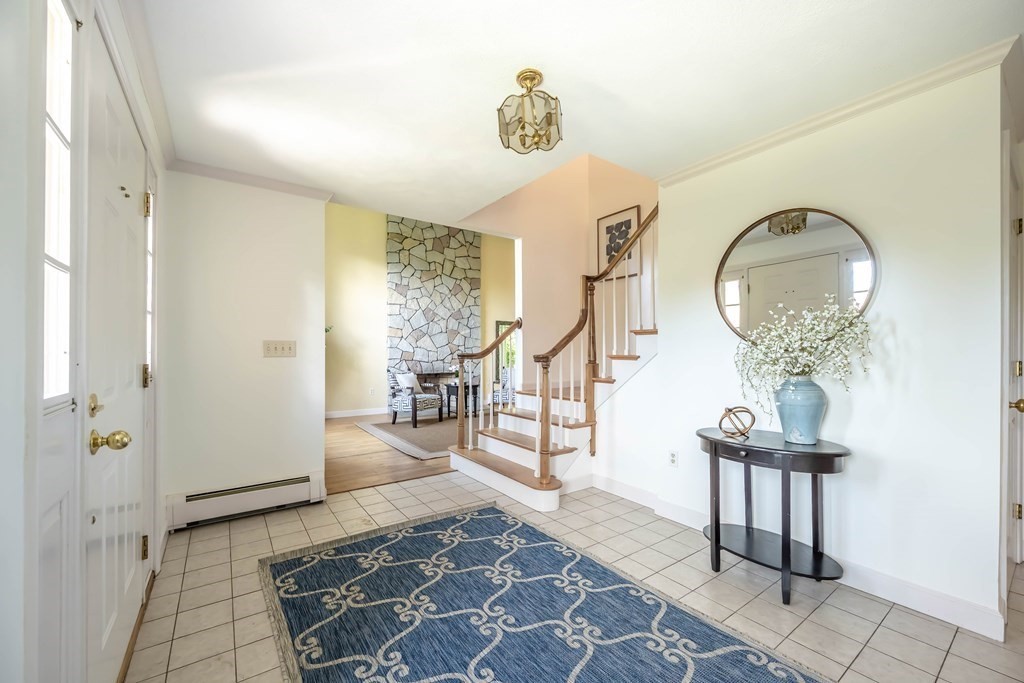 12 Blueberry Circle Andover, MA 01810 - Photo 3 of 36