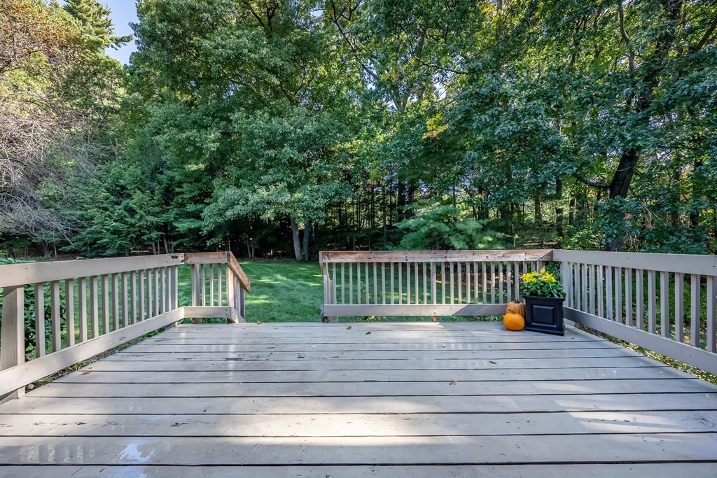 12 Blueberry Circle Andover, MA 01810 - Photo 31 of 36