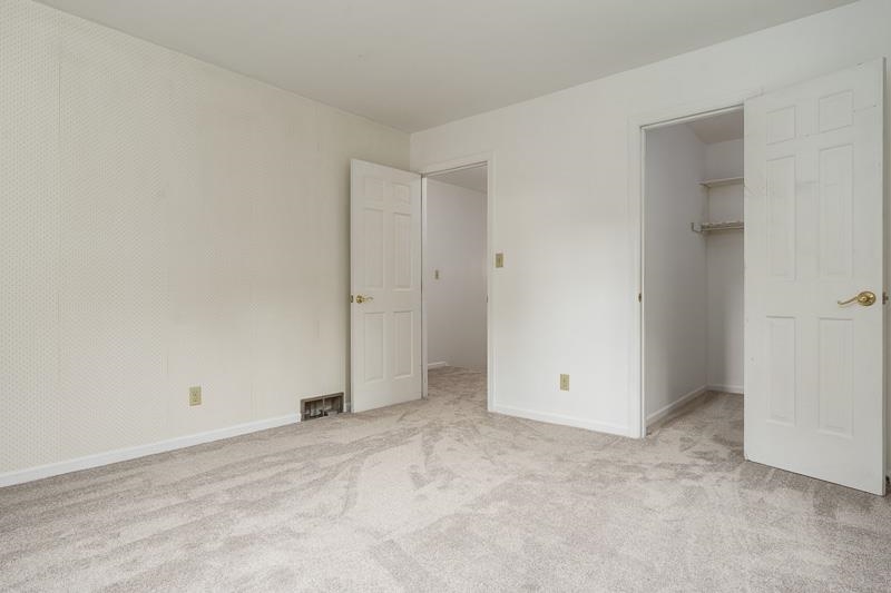 5792 Haddon Place Rockford, IL 61114 - Photo 36 of 47 a view of an empty room