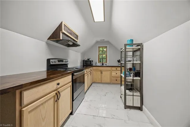 $760,000 | 240 Coachlight Trail, Burlington, NC 27215