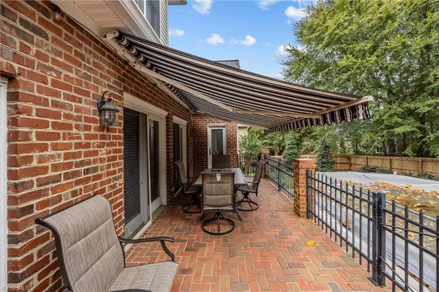 $760,000 | 240 Coachlight Trail, Burlington, NC 27215