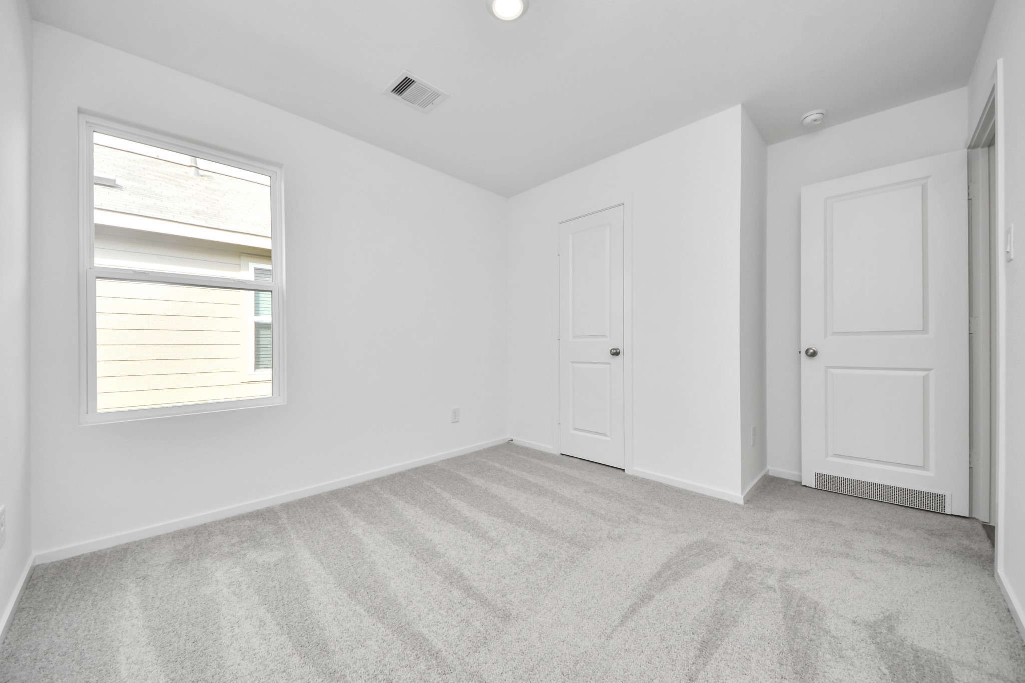 29643 Knollwood Bay Road Waller, TX 77484 - Photo 22 of 35 Secondary bedroom