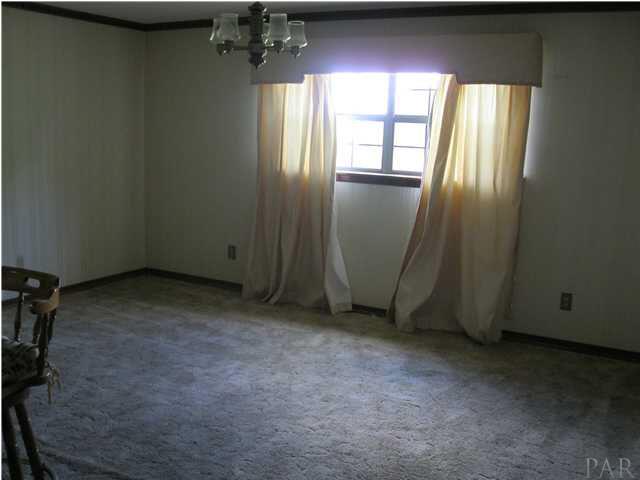 7601 Raines Road Century, FL 32535 - Photo 8 of 21 large dinning room