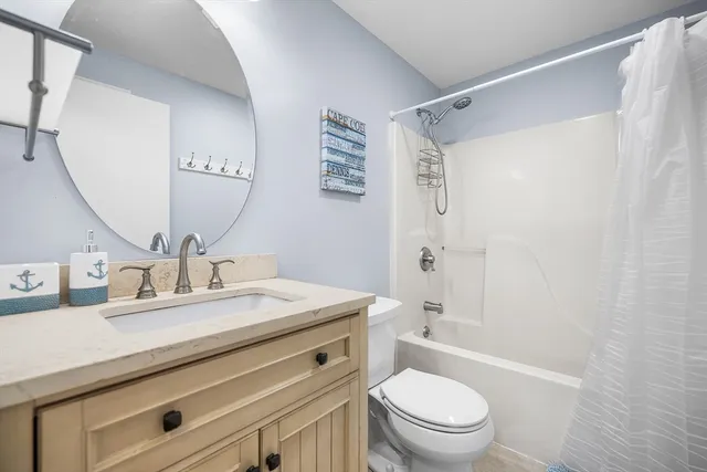 $699,000 | 18 Katian Way, Mashpee, MA 02649