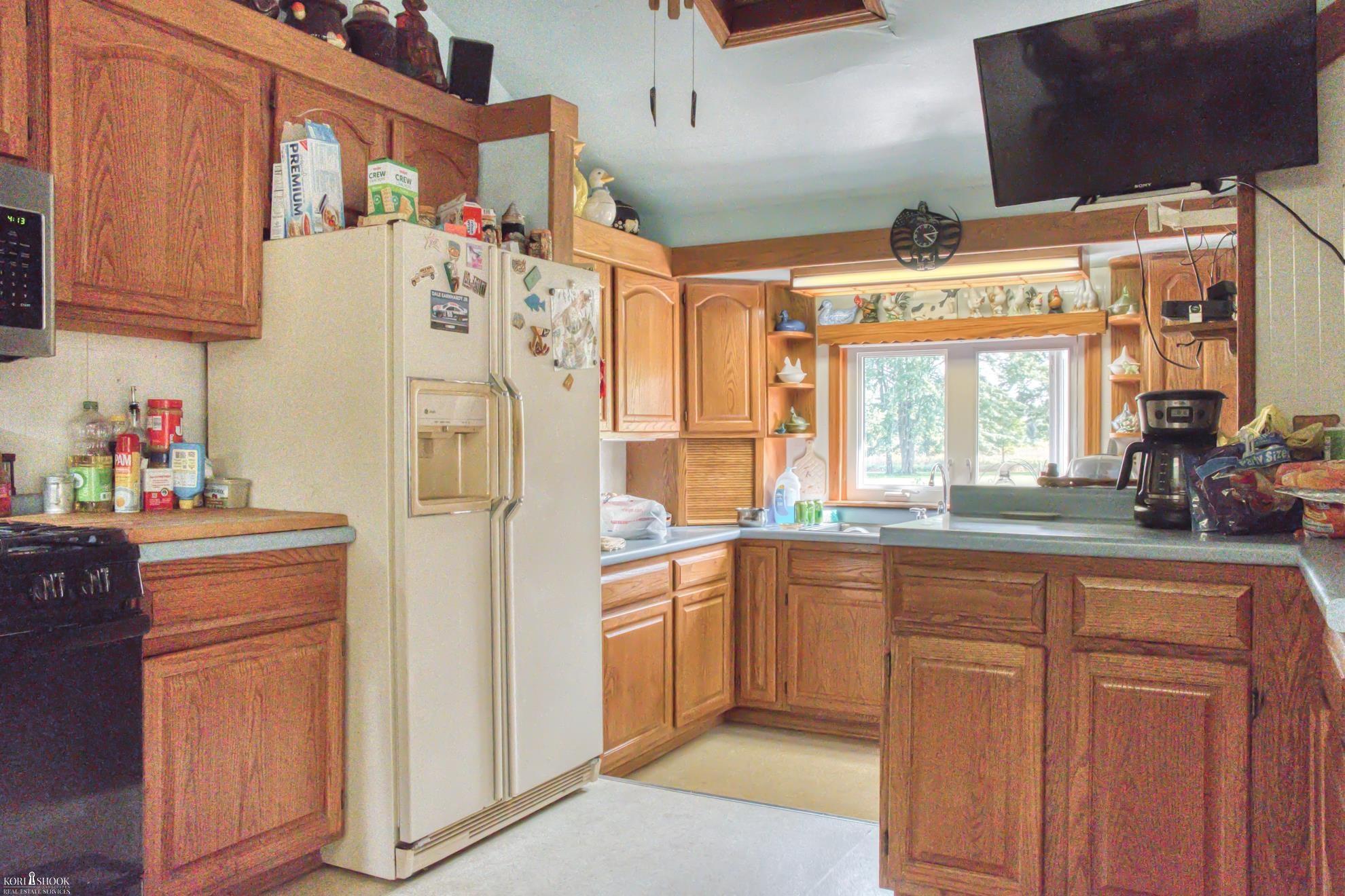 3550 Vandekarr Road Owosso, MI 48867 - Photo 2 of 36 50155202-776a79f2-9493-47c1-aa31-2dbd3553c2a7.JPG