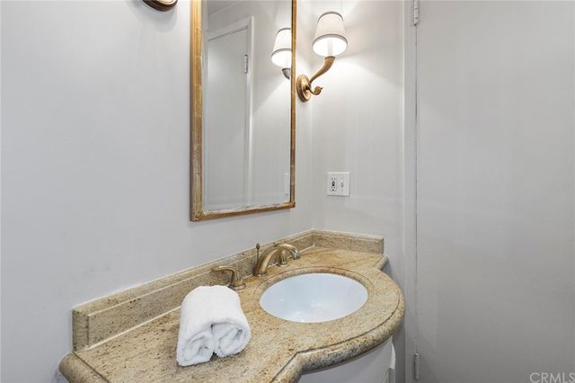 $815,000 | 1245 South Orange Grove Boulevard, Unit 2, Pasadena, CA 91105