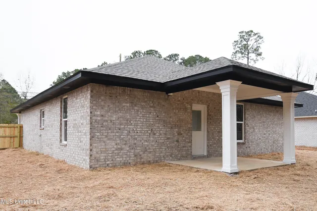 $259,900 | 1906 Kingslea Drive, Gautier, MS 39553