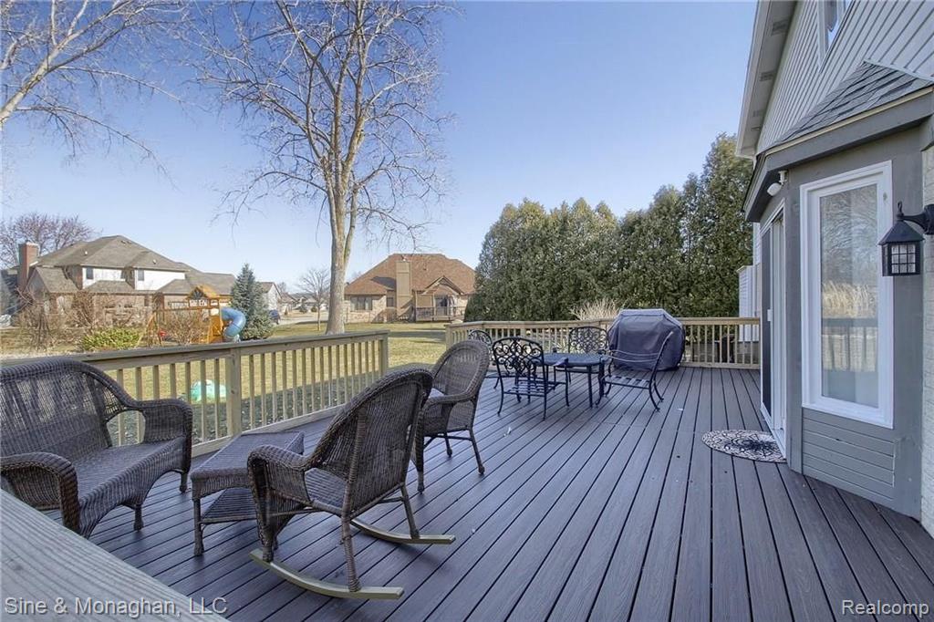 52075 Lillian Road Chesterfield, MI 48047 - Photo 31 of 34