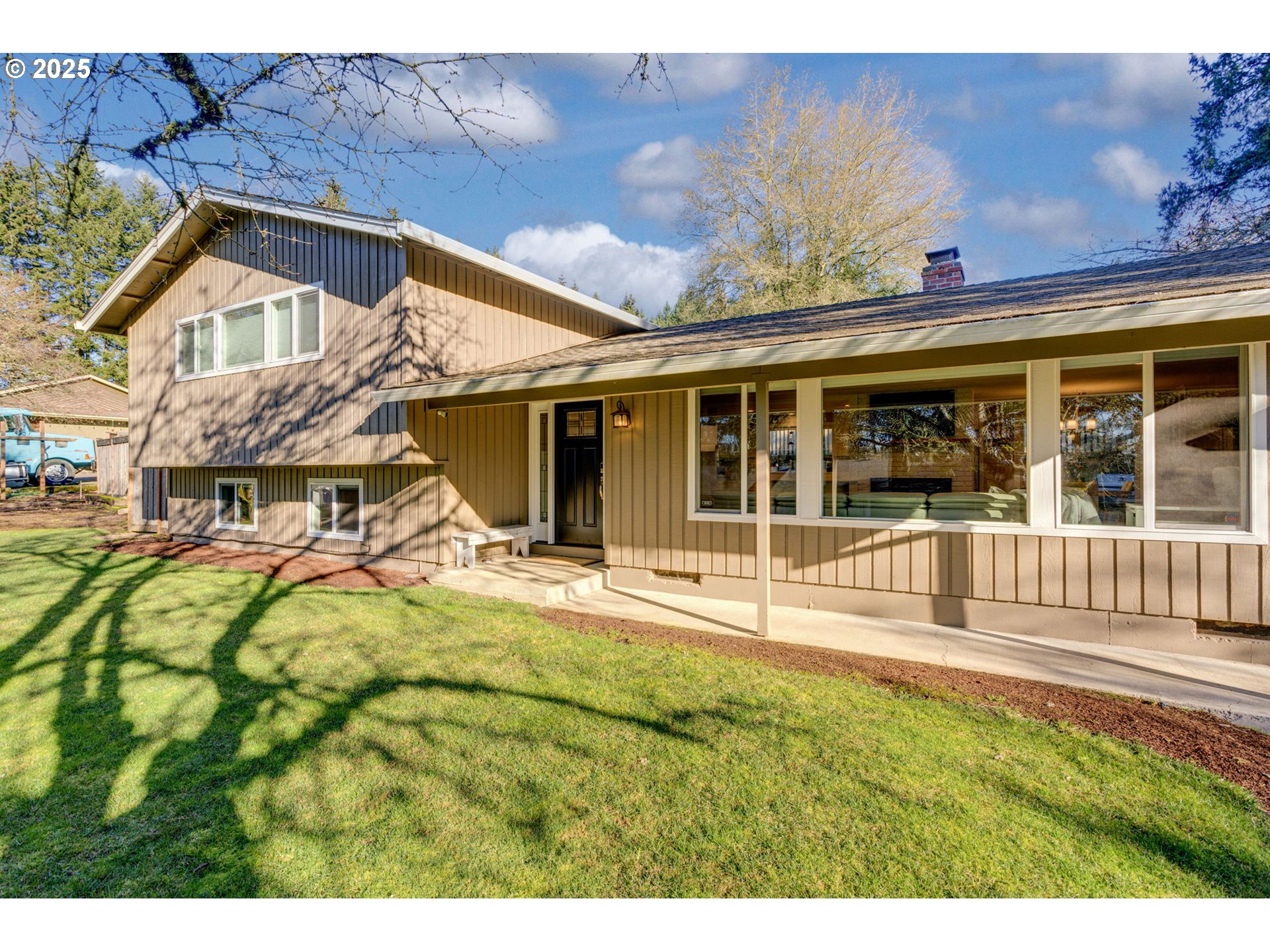 15935 Southwest Bull Mountain Road Portland, OR 97224 - Photo 2 of 43 Gallery Image 2