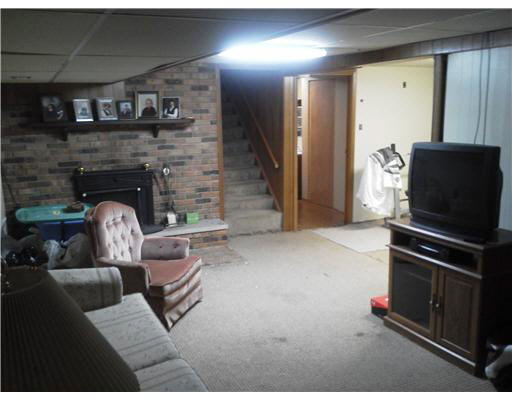 24633 Stanton Road North Liberty, IN 46554 - Photo 8 of 11