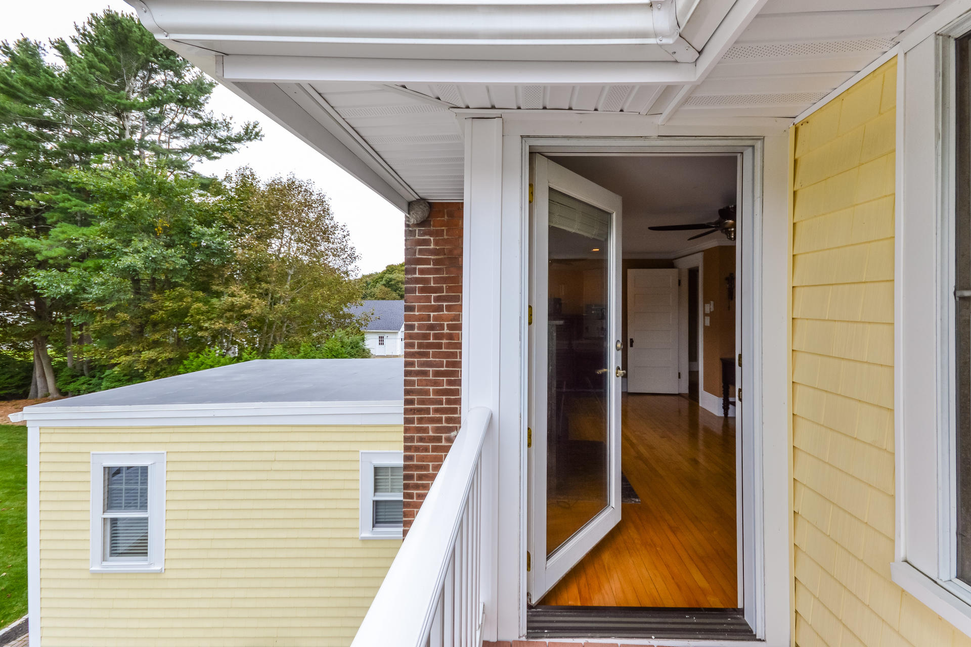128 High Street Wareham, MA 02571 - Photo 21 of 31 034-photo-balcony-6336941
