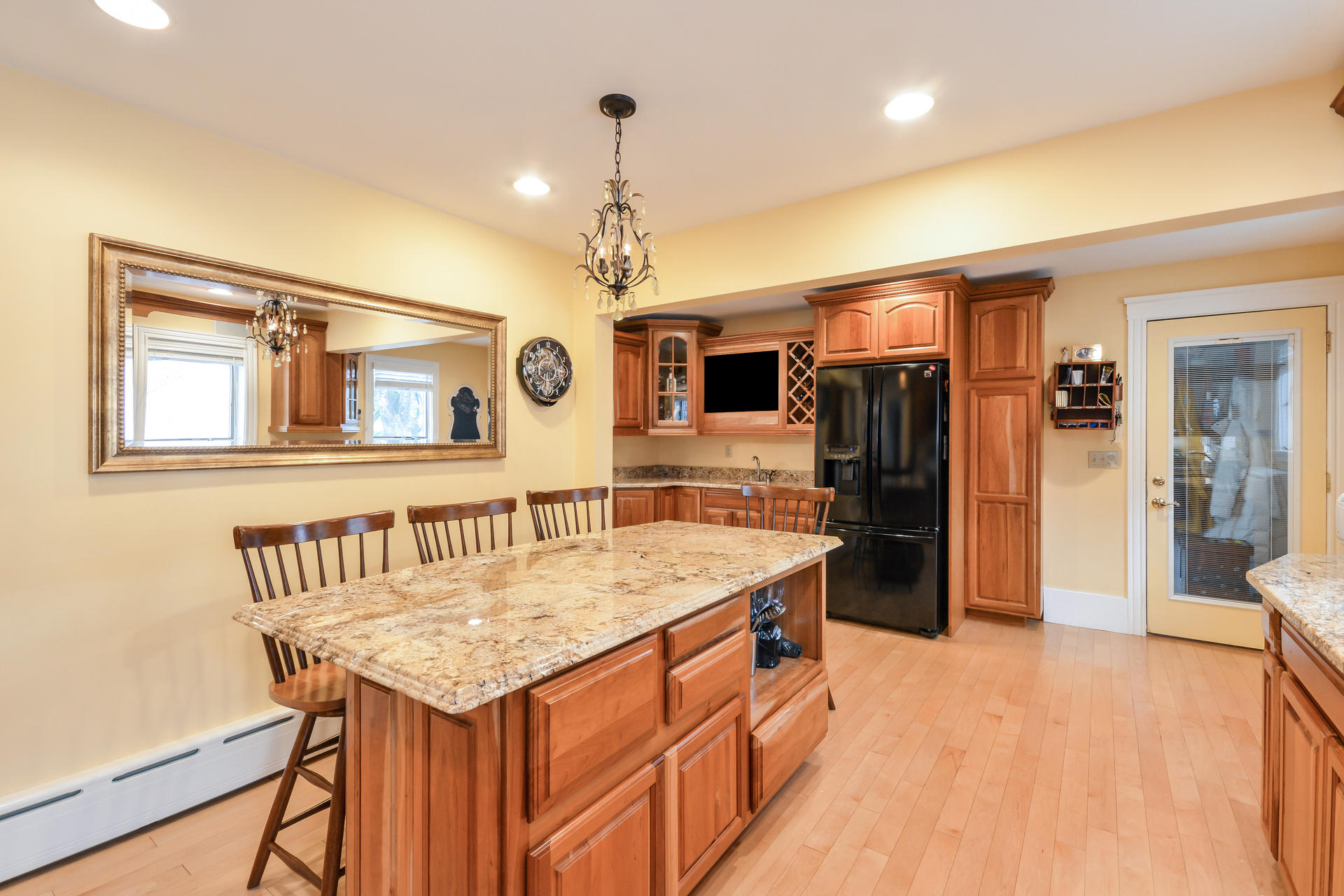 128 High Street Wareham, MA 02571 - Photo 9 of 31 013-photo-kitchen-6337351