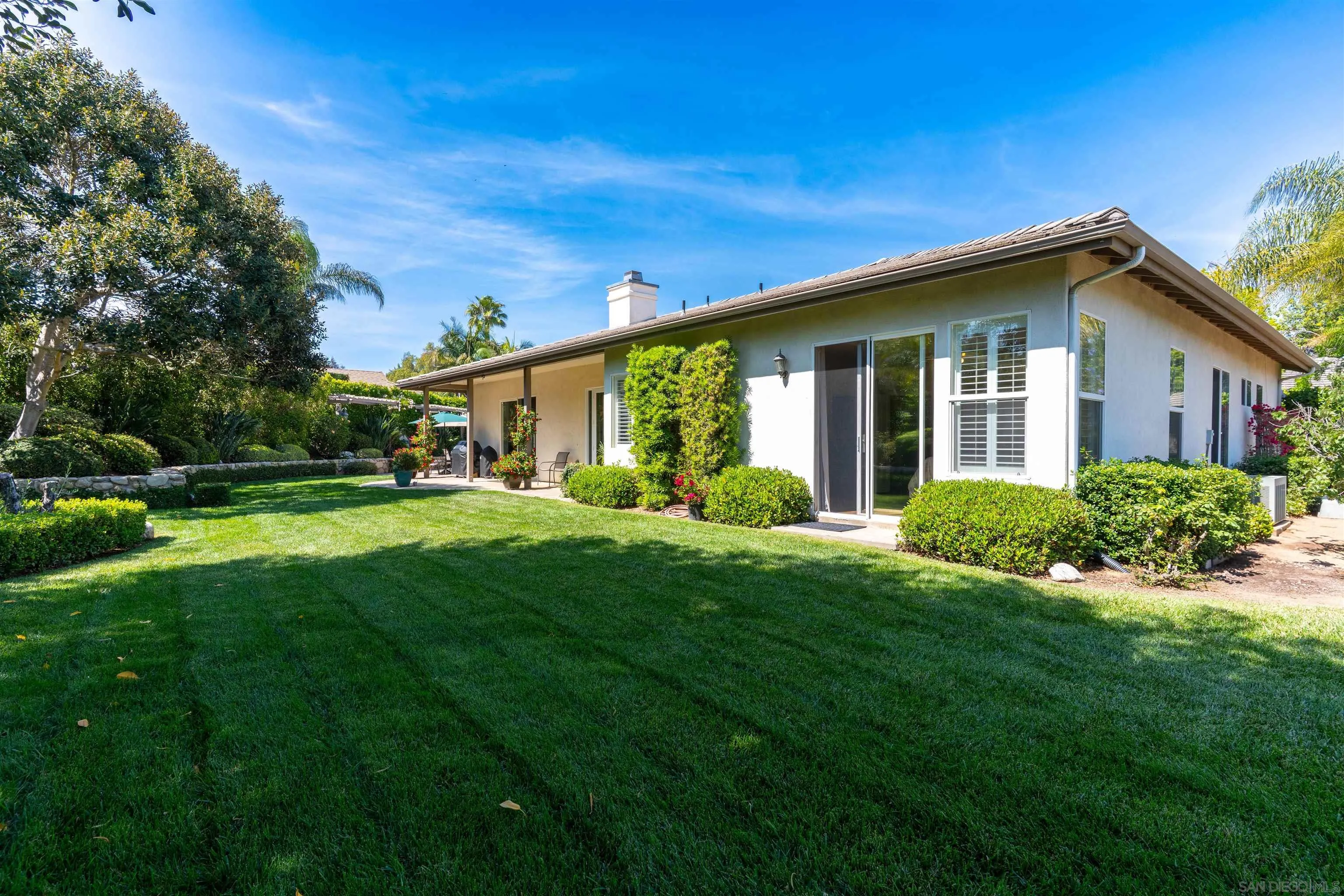 1411 Surrey Heights Fallbrook, CA 92028 - Photo 24 of 33 Gallery Image 24