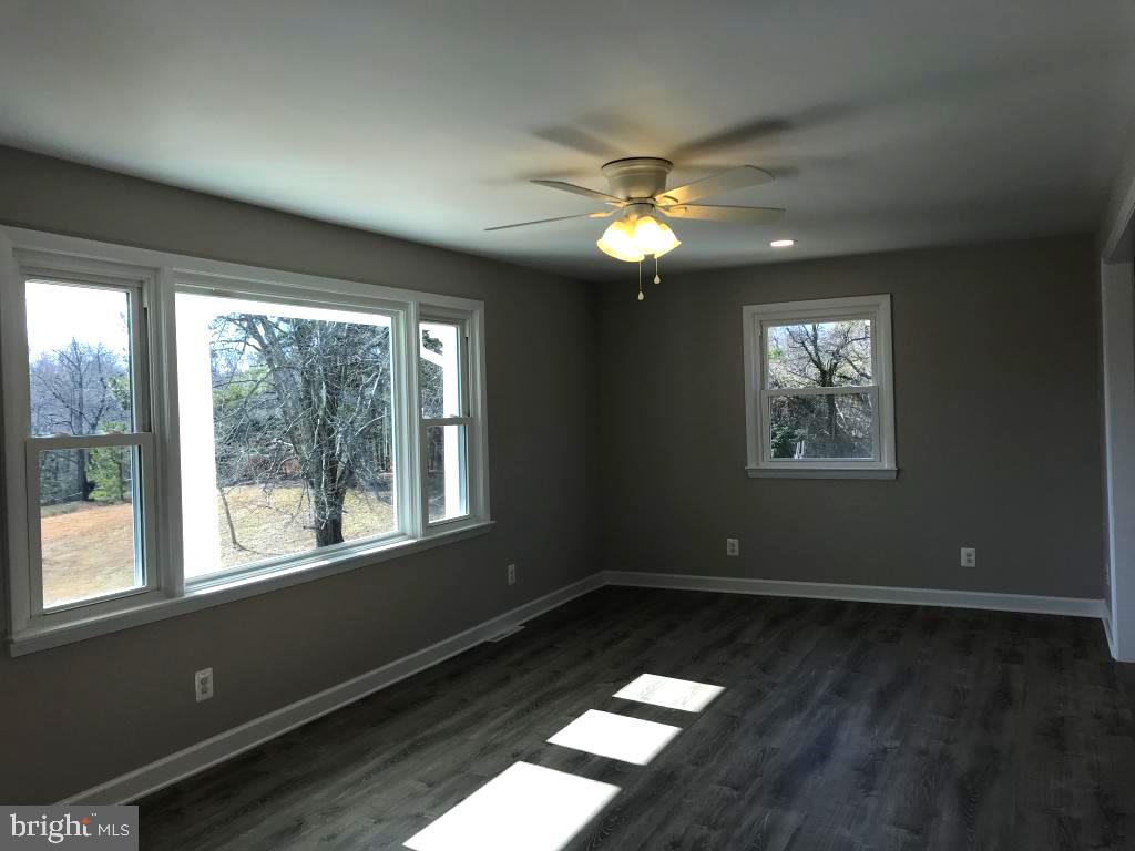 24941 Sotterley Road Hollywood, MD 20636 - Photo 3 of 39 Gallery Image 3