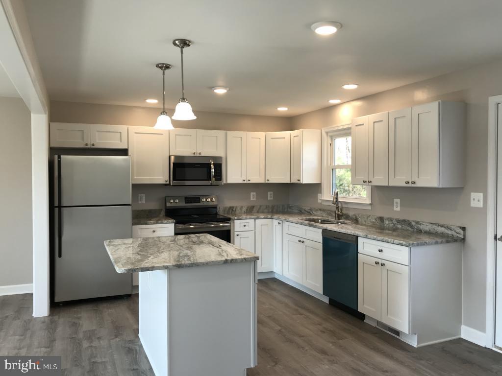 24941 Sotterley Road Hollywood, MD 20636 - Photo 6 of 39 Gallery Image 6