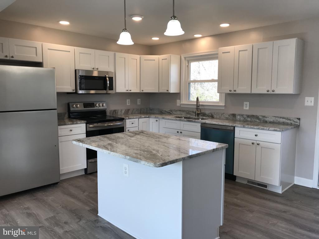 24941 Sotterley Road Hollywood, MD 20636 - Photo 9 of 39 Gallery Image 9