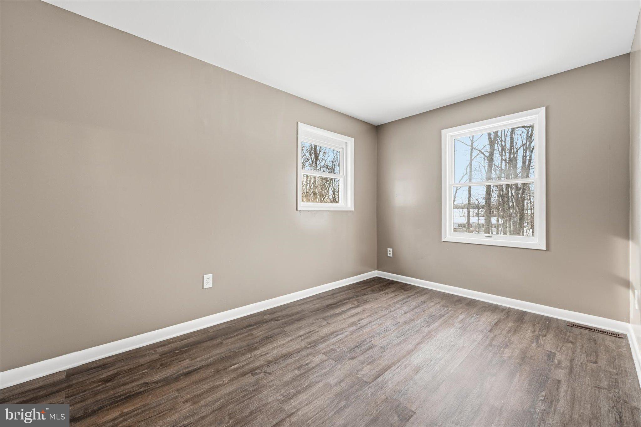 294 Cambridge Road Coatesville, PA 19320 - Photo 17 of 25