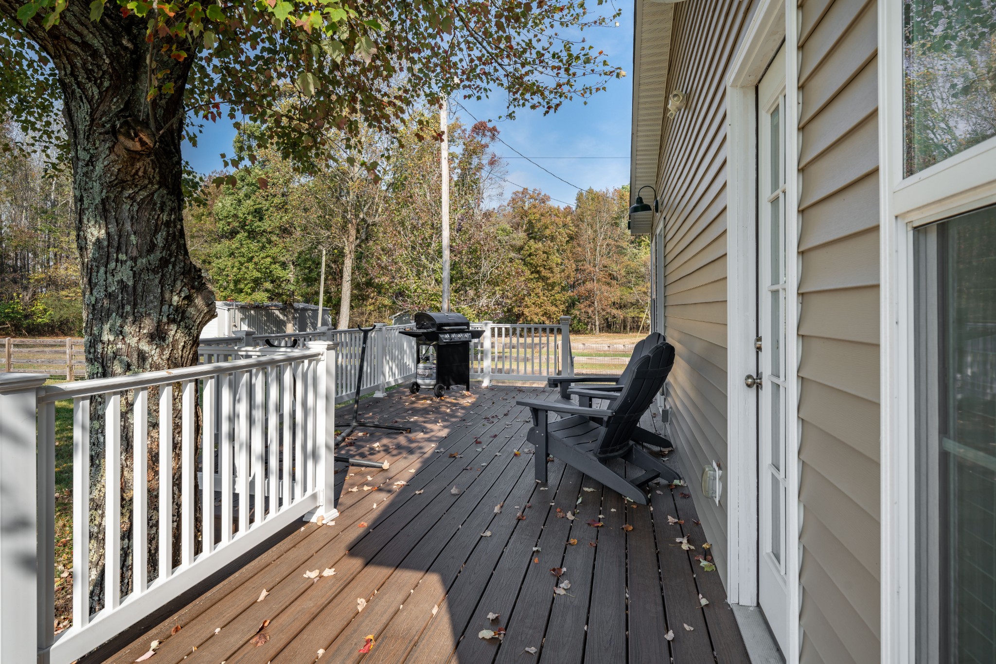 3053 Academy Road Portland, TN 37148 - Photo 18 of 45 a view of balcony deck and patio