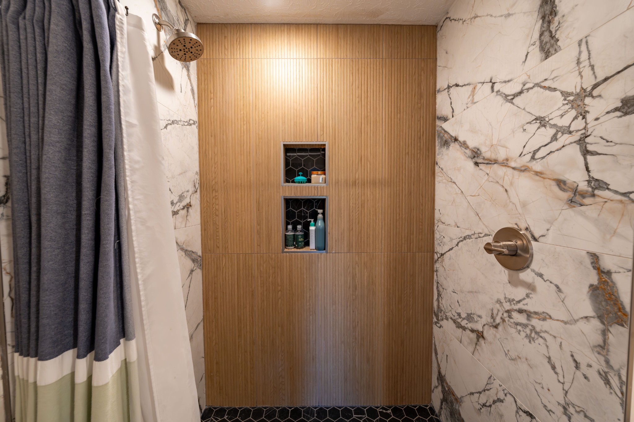 3053 Academy Road Portland, TN 37148 - Photo 37 of 45 a bathroom with a shower and a mirror