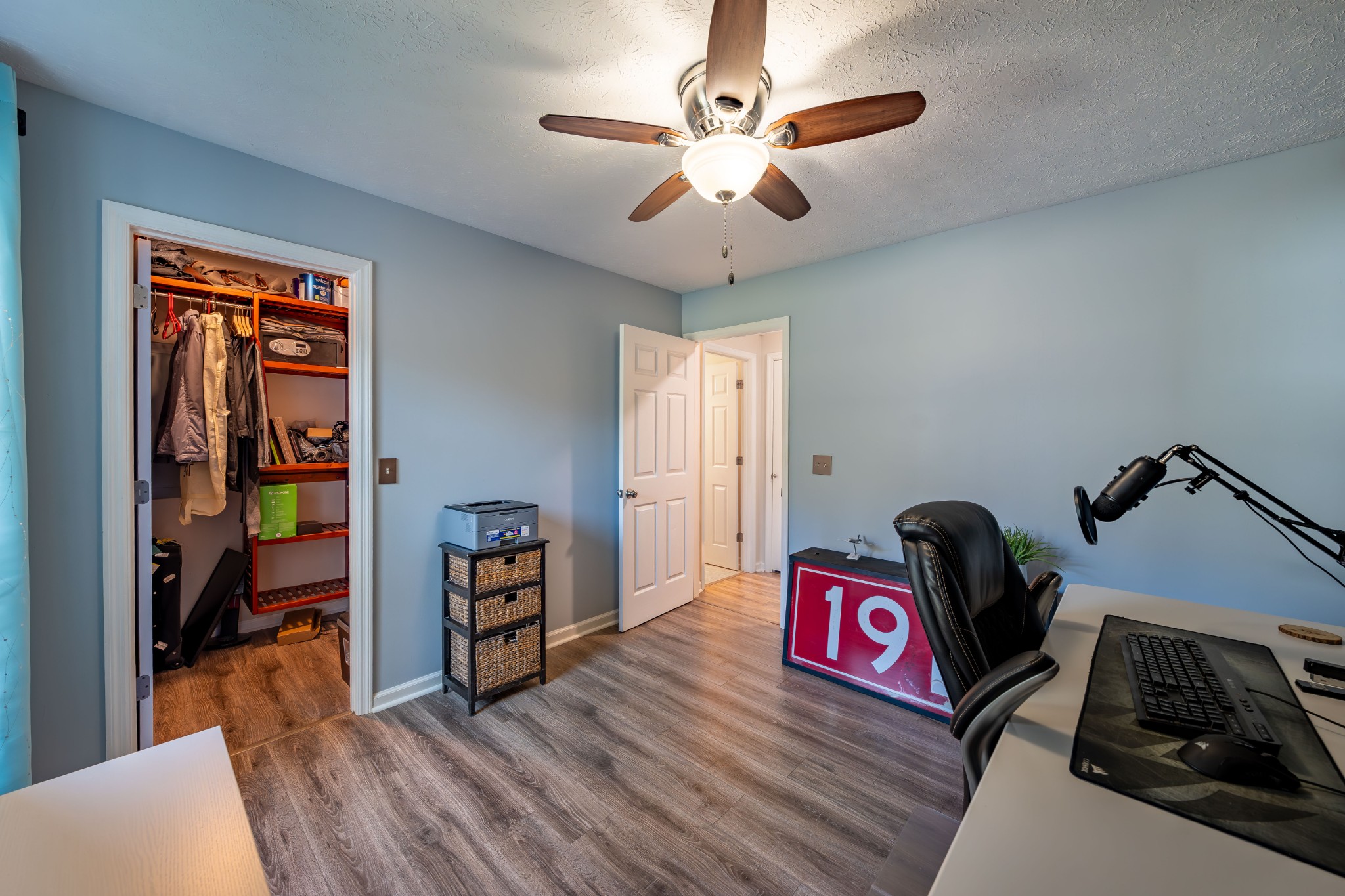 3053 Academy Road Portland, TN 37148 - Photo 41 of 45 a view of an entryway with wooden floor