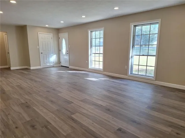 $275,500 | 567 Edgewood Drive, Pineville, LA 71360