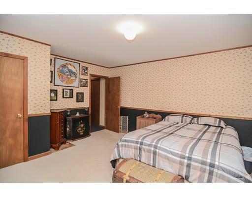 152 Barker Hill Road Townsend, MA 01469 - Photo 18 of 25 Gallery Image 18
