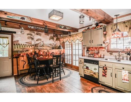 152 Barker Hill Road Townsend, MA 01469 - Photo 3 of 25 Gallery Image 3