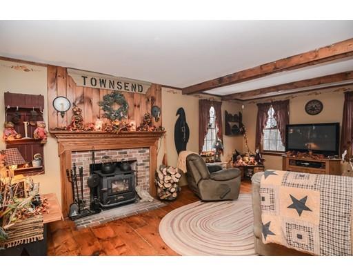 152 Barker Hill Road Townsend, MA 01469 - Photo 9 of 25 Gallery Image 9