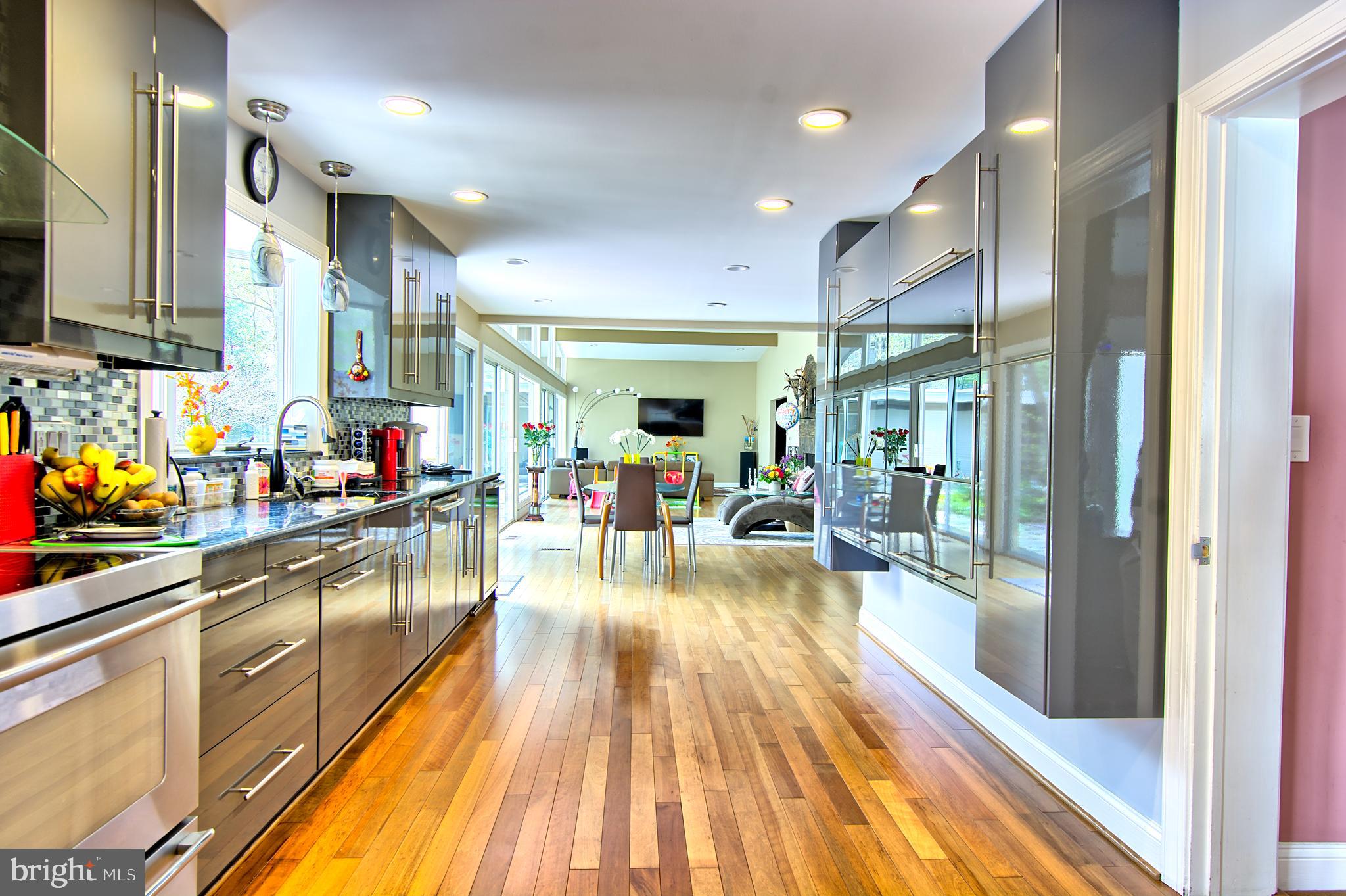 3019 Caves Road Owings Mills, MD 21117 - Photo 4 of 46 Beautiful, Custom Kitchen w/ Tons of Storage