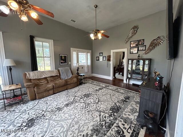 588 Union Street Gloster, MS 39638 - Photo 6 of 44 IMG_3261