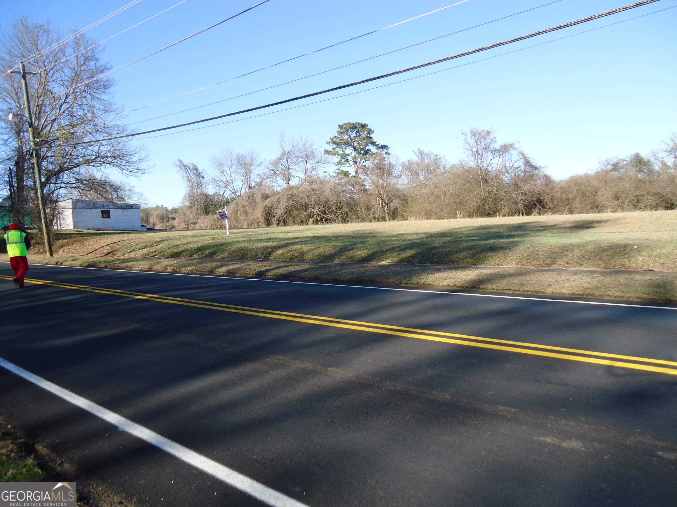 740 West Main Street Thomaston, GA 30286 - Photo 3 of 4 a view of a lake view