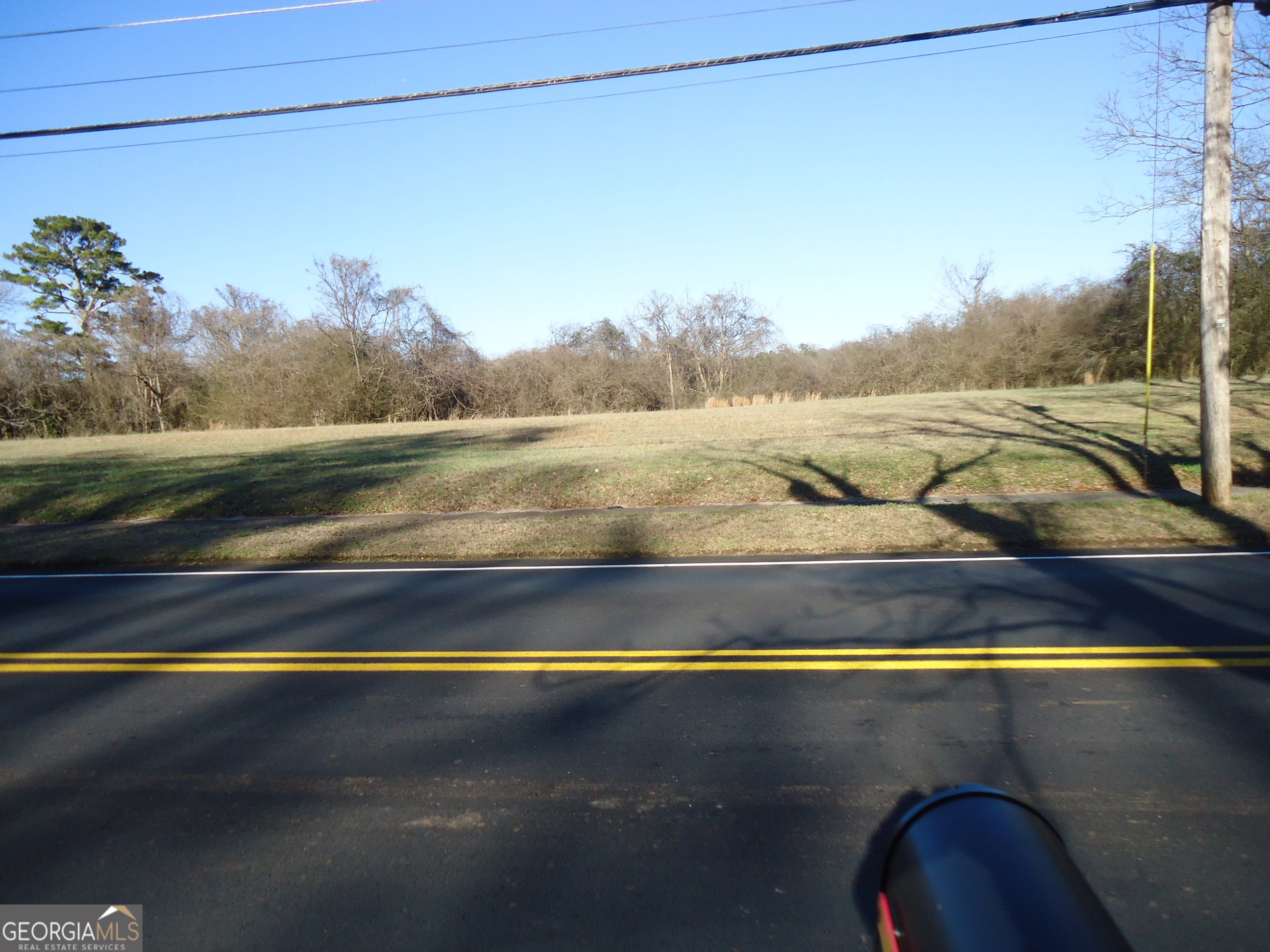740 West Main Street Thomaston, GA 30286 - Photo 4 of 4 a view of a lake from a balcony