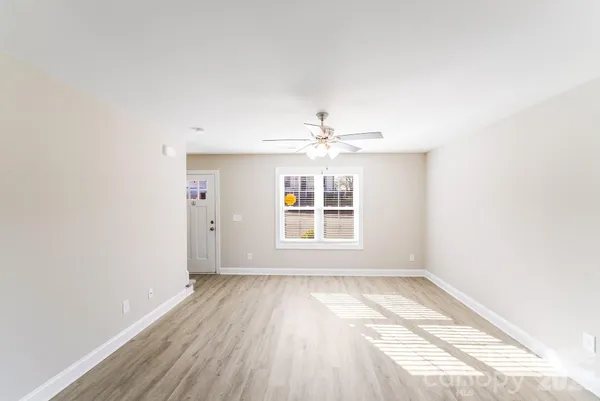 $1,800 | 604 West 8th Street, Kannapolis, NC 28081