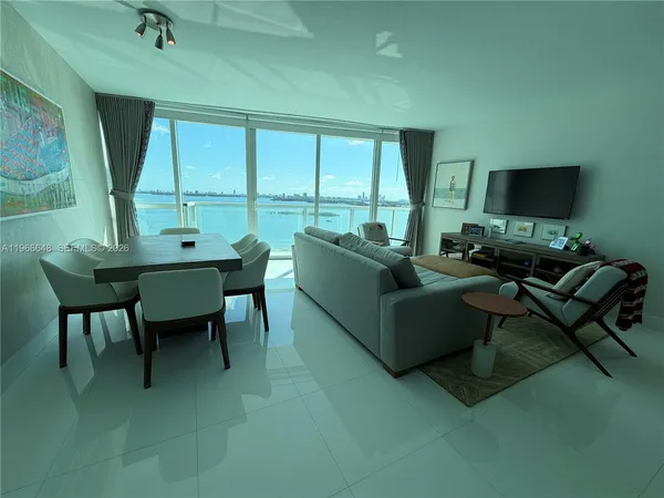 $4,850 | 665 Northeast 25th Street, Unit 2102, Miami, FL 33137